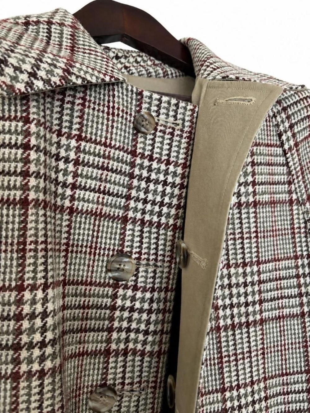 Stunning check/khaki trench coat - reversible! ☔️ ❄ 🧥
